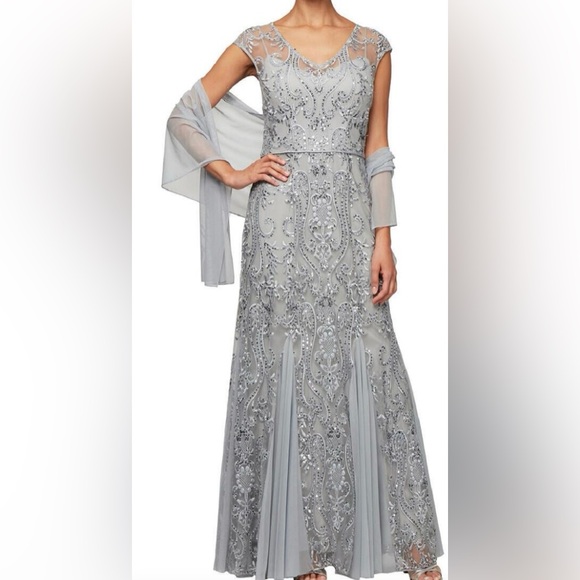 Alex Evenings Form Evening Dress - Picture 1 of 15